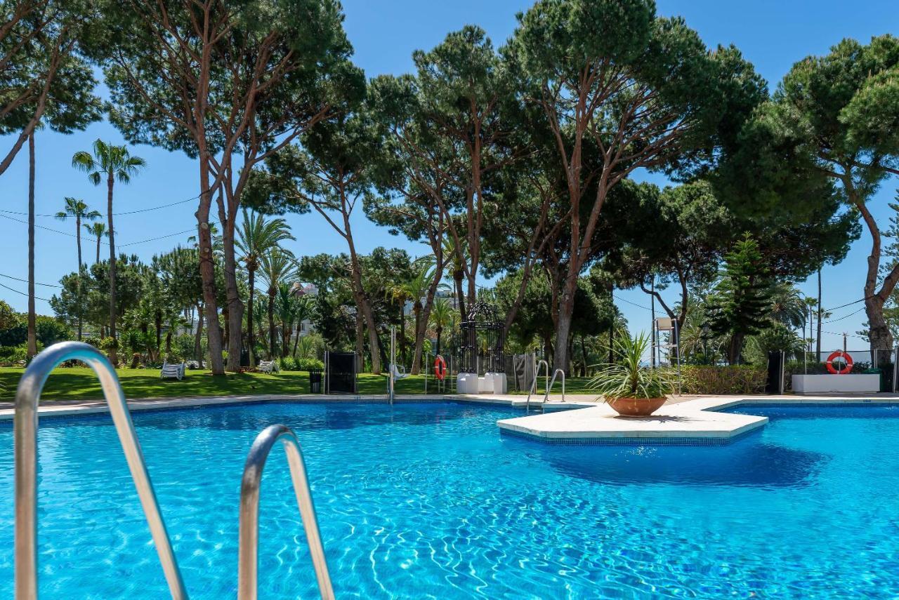 Puerto Banus2 Beachfront And Pools Marbella Exterior photo